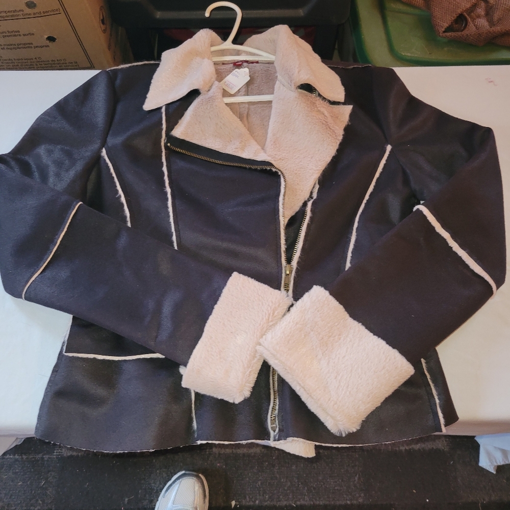 Women's Black and Cream Jacket With 2 Pockets Size Small Med - Picture 11 of 11